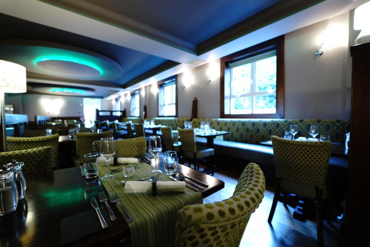 Killarney Riverside Hotel ภายนอก รูปภาพ