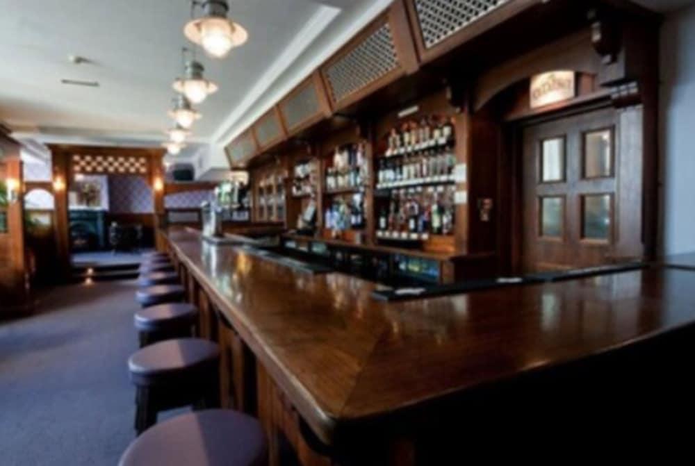 Killarney Riverside Hotel ภายนอก รูปภาพ
