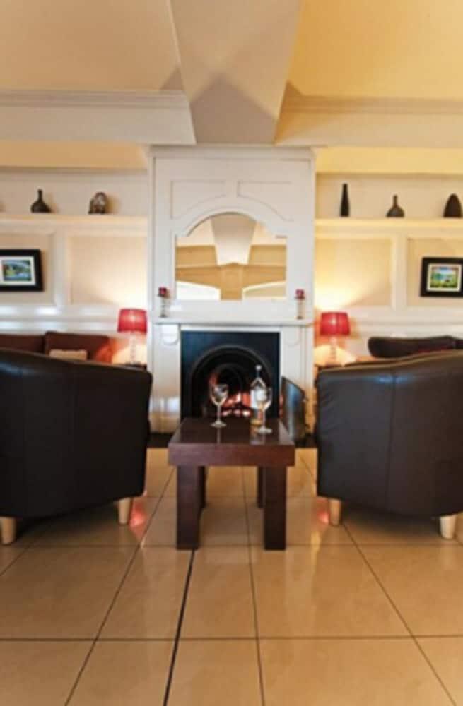 Killarney Riverside Hotel ภายนอก รูปภาพ