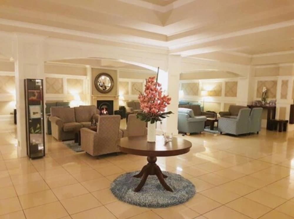 Killarney Riverside Hotel ภายนอก รูปภาพ