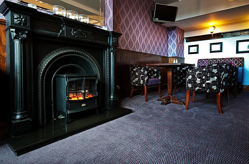 Killarney Riverside Hotel ภายนอก รูปภาพ