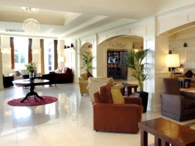 Killarney Riverside Hotel ภายนอก รูปภาพ